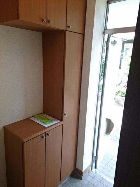 マロンフォレスタＣ 玄関