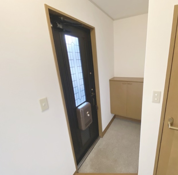 セジュールベルテ 玄関