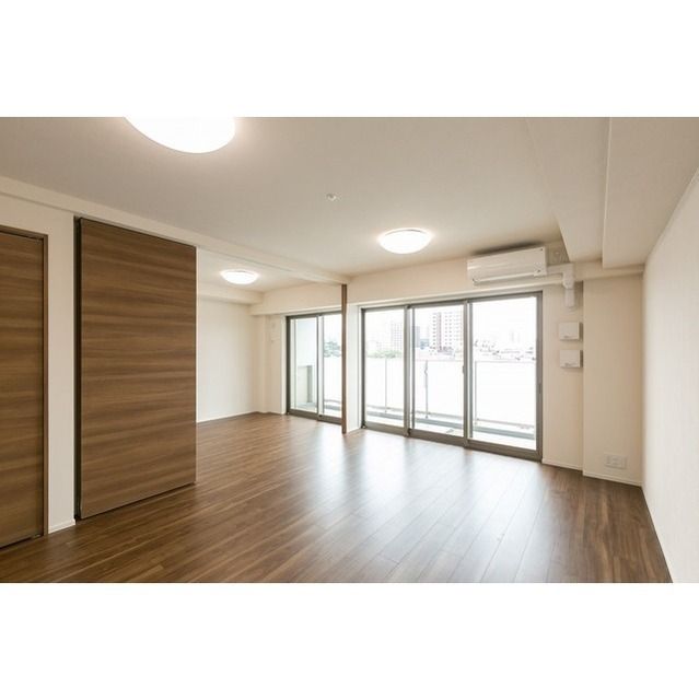 グランカーサ北浦和 リビング