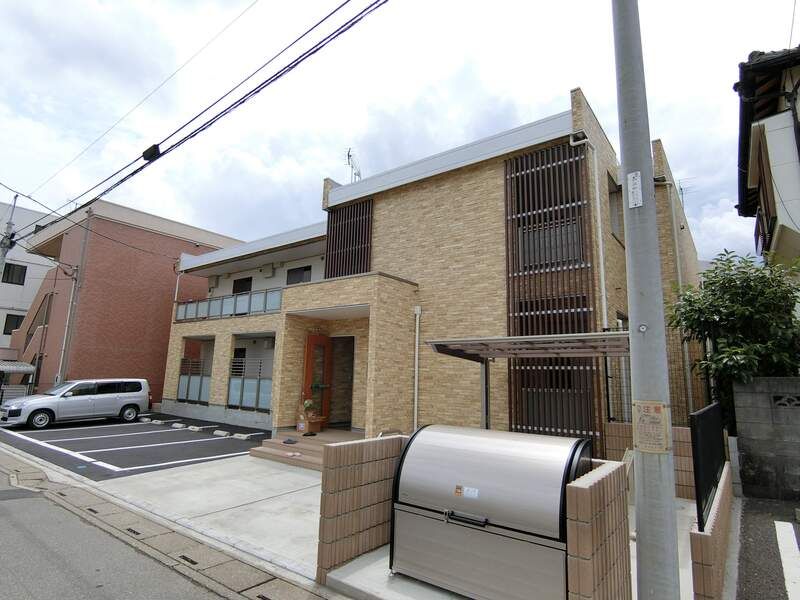 リブリ・Avenir 103号室 外観