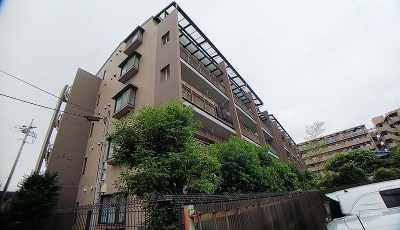 アーバン・ヴィラ 206号室 外観