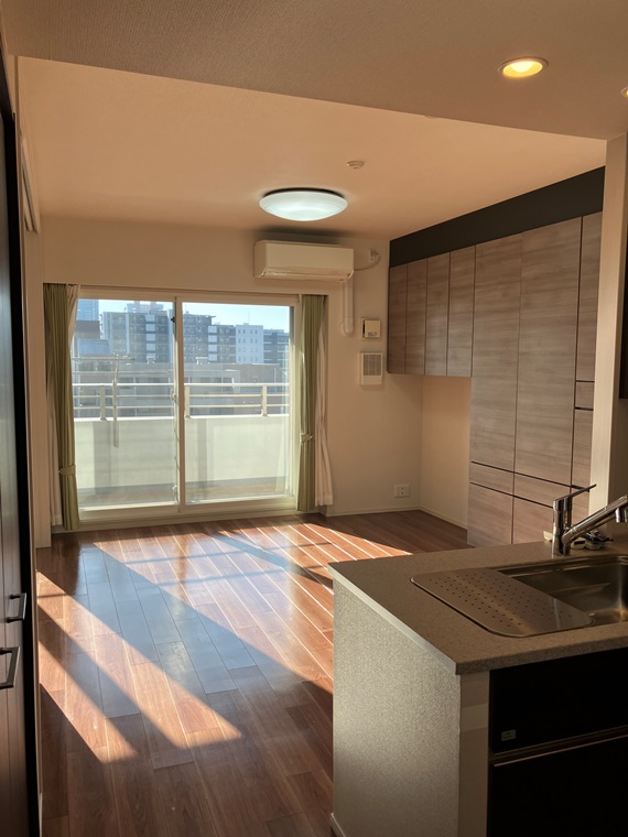 プラウド浦和常盤サンクアージュ リビング