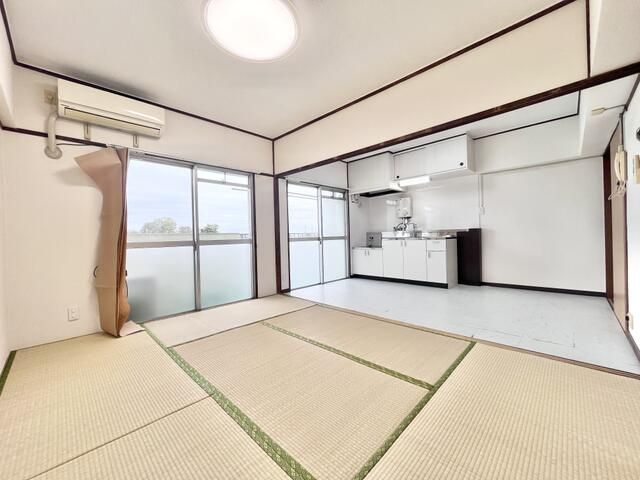 日進住宅　Ⅰ号棟 ベッドルーム