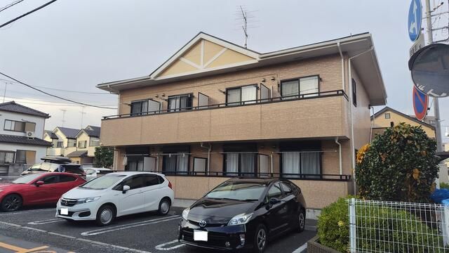 フィオリーレ 102号室 外観