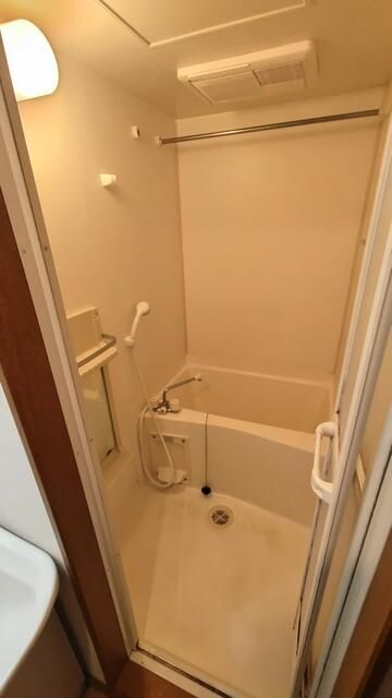 フィオリーレ 風呂画像