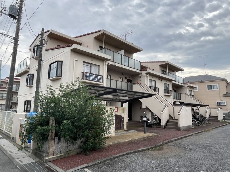 メゾン・ド・ルミエールⅣ 203号室 外観