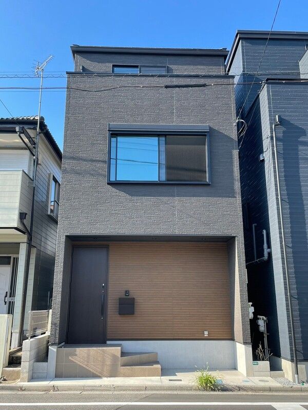 浦和区岸町3丁目戸建て 外観