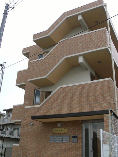 レジデンシャルイムス 301号室 外観