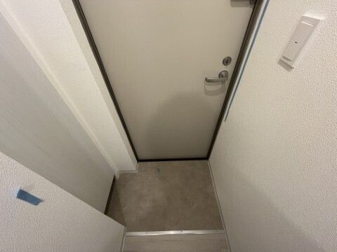 ジーメゾン大宮本郷町 玄関