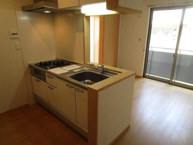 Ｌａ　Ｌｕｃｅ キッチン