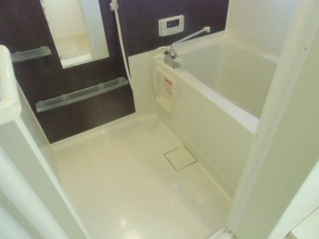 メゾン・ソレール 風呂画像