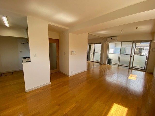 KENEDIX浦和元町 リビング