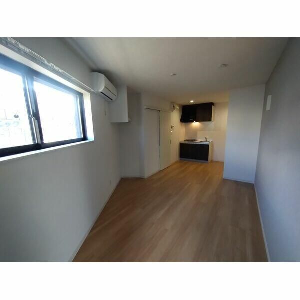 Ａｍｂｉｔｉｏｎ見沼 リビング