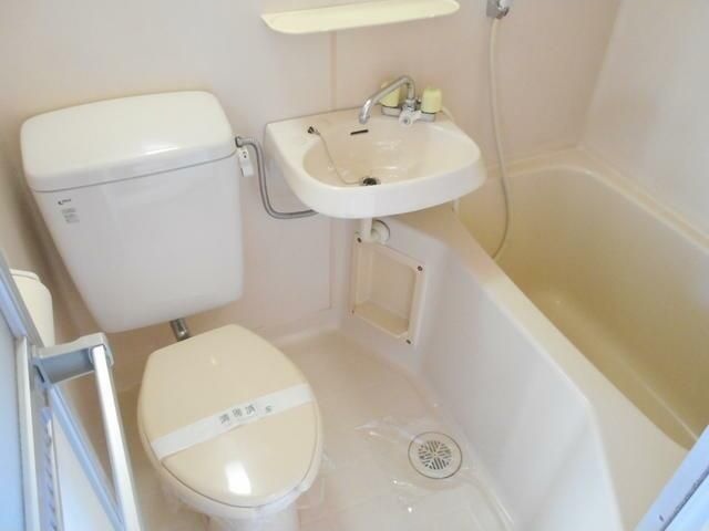 レントハウス奈良町． 風呂画像