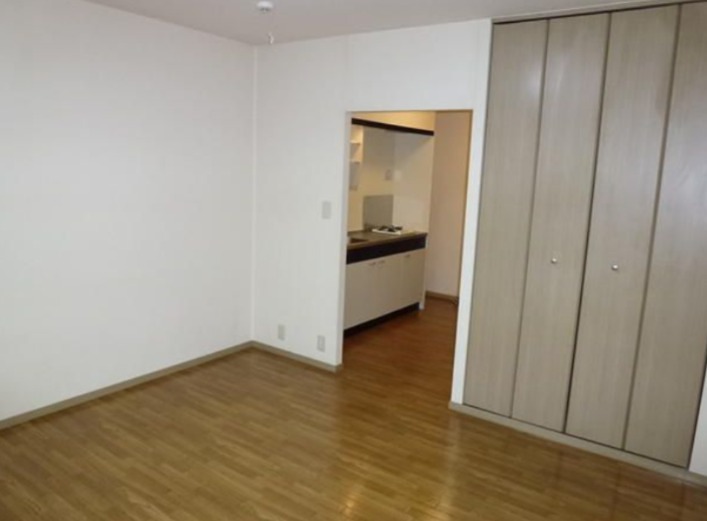 クレール加茂宮 リビング