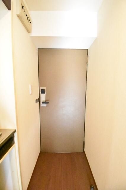 リバティー大宮 玄関