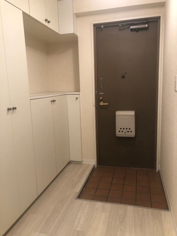 リファレンス大宮 玄関