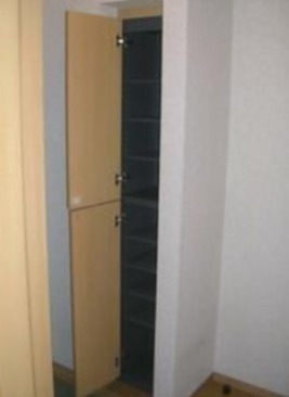 ログリジェール泉台 玄関