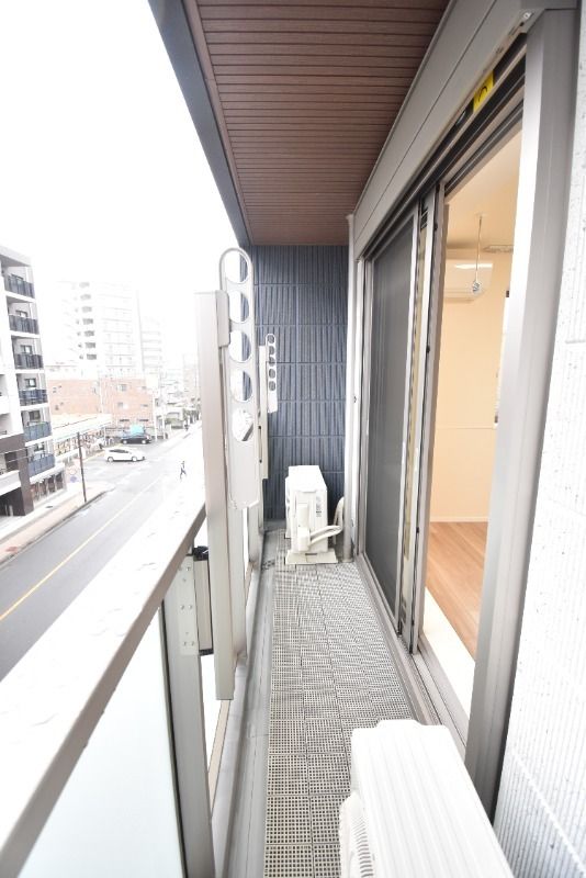 Ｋ－ＰＬＡＣＥ　土呂 ベランダ