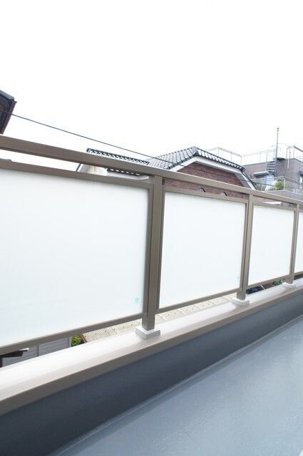 リブリ・絹 ベランダ