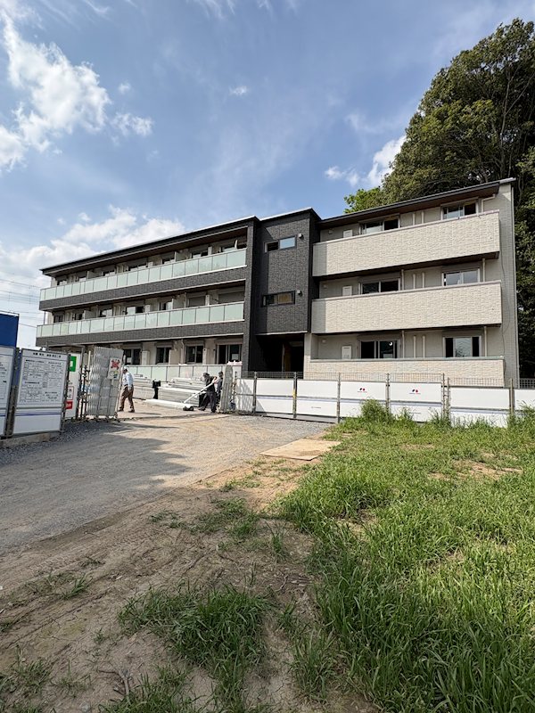 レデン 102号室 外観