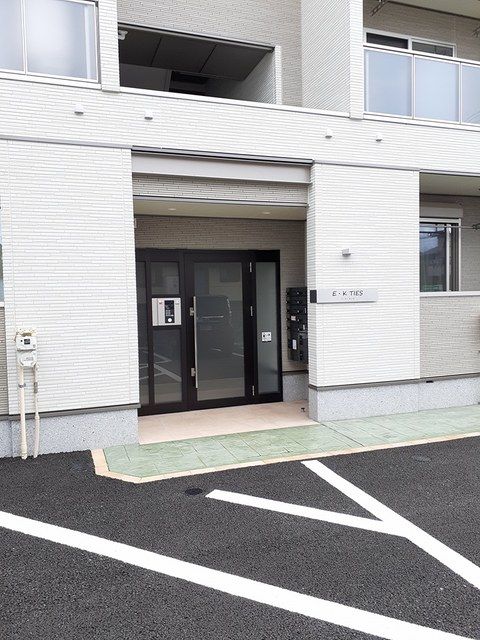 イーケータイズ その他外観1