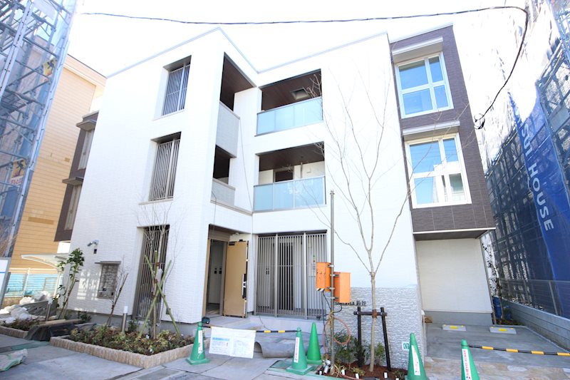 フォンターナ鈴谷 203号室 外観