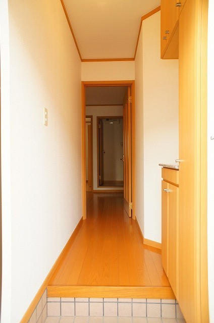 ヴァルト　Ｃ 玄関