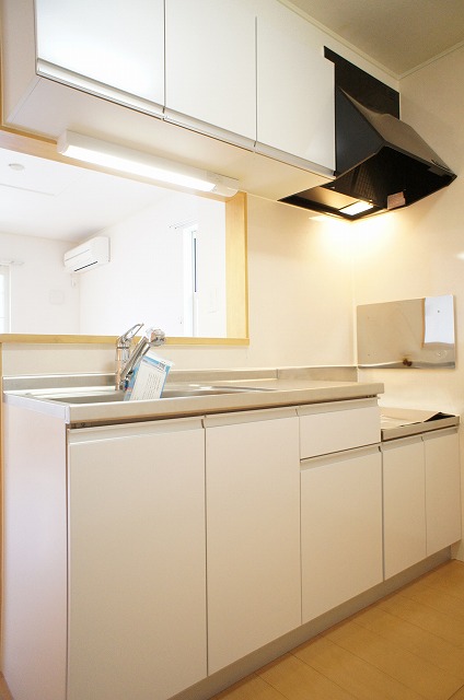 エヴァ－グリ－ン　モアウエスト キッチン