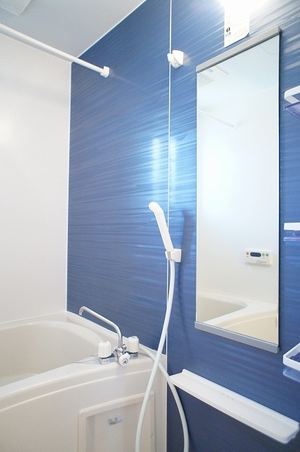 エヴァ－グリ－ン　モアウエスト 風呂画像