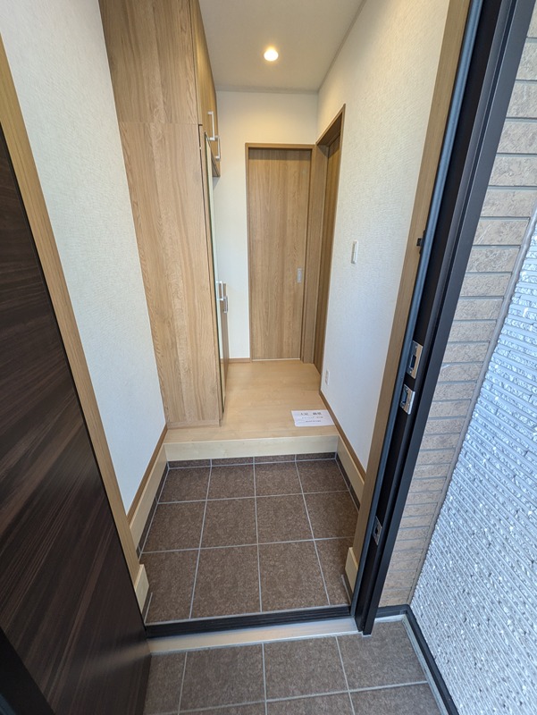 グランソフィア皇山町 玄関