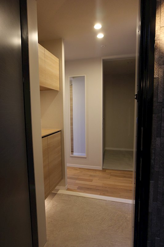 グラン浦和 玄関