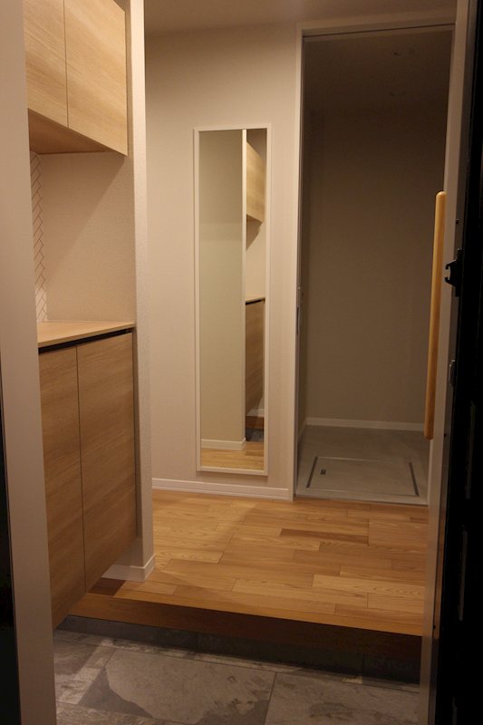 グラン浦和 玄関