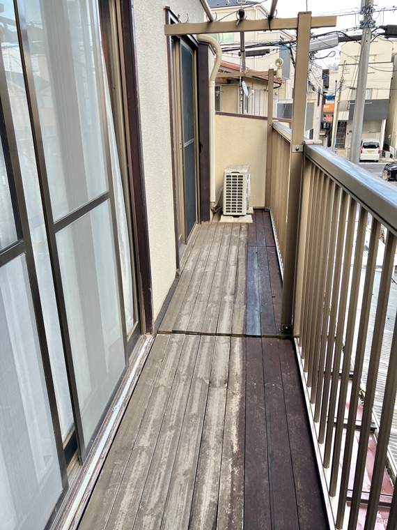 領家戸建 ベランダ