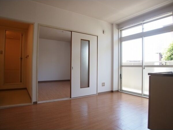 マロンガーデンT・K リビング