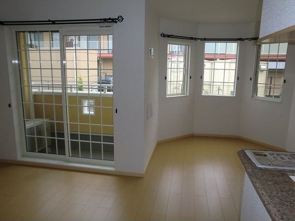 メルヴェィユ-　パルファンA ベッドルーム