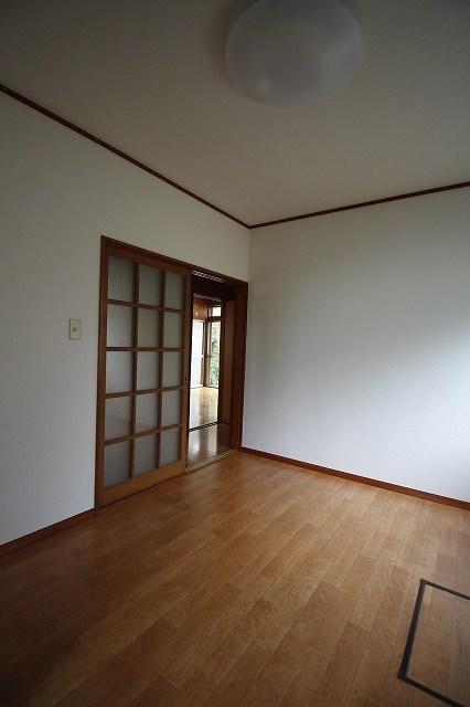 片柳貸家 リビング