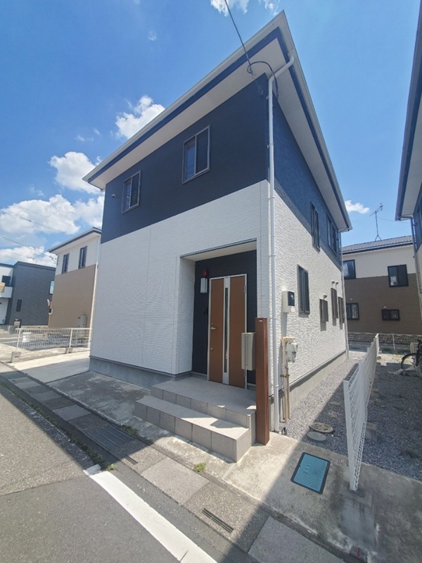 グランソフィア見沼　2 外観