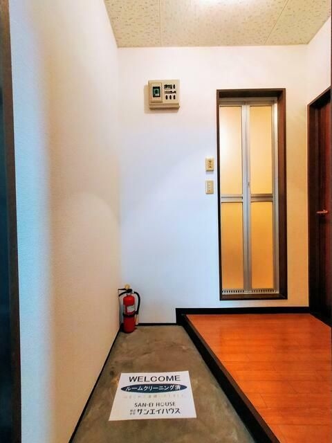 マルギハイツ 玄関