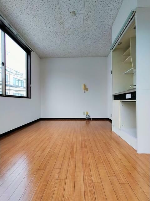 マルギハイツ リビング