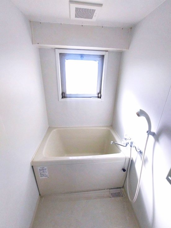 分譲賃貸　コーポ皇山 風呂画像