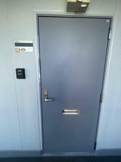 シャルム宮原 玄関