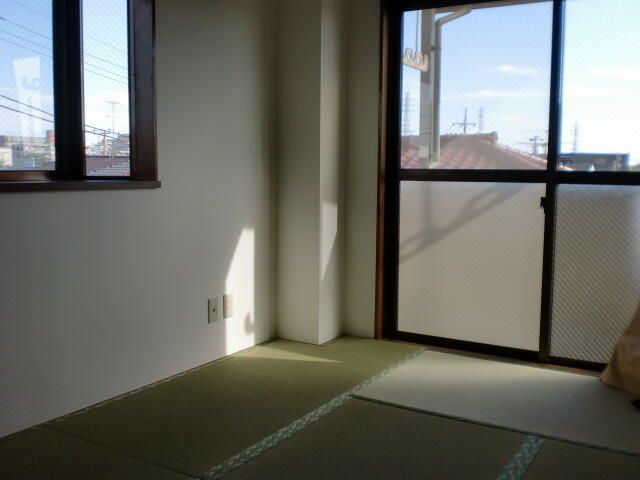 メゾン宮原 ベッドルーム