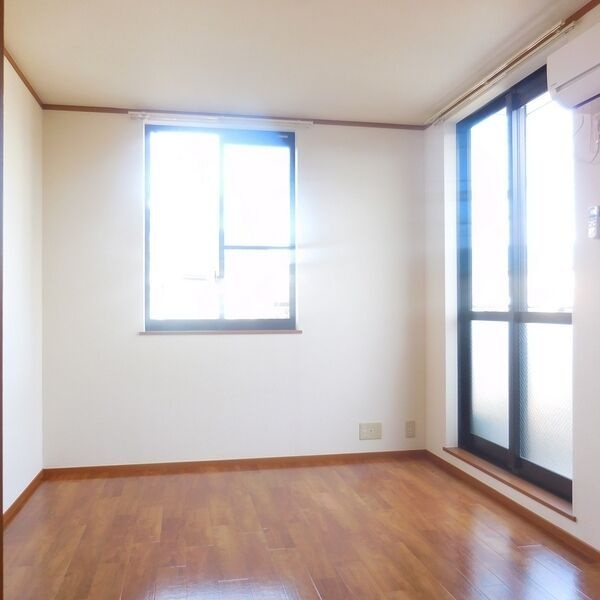 トリエール宮原 ベッドルーム