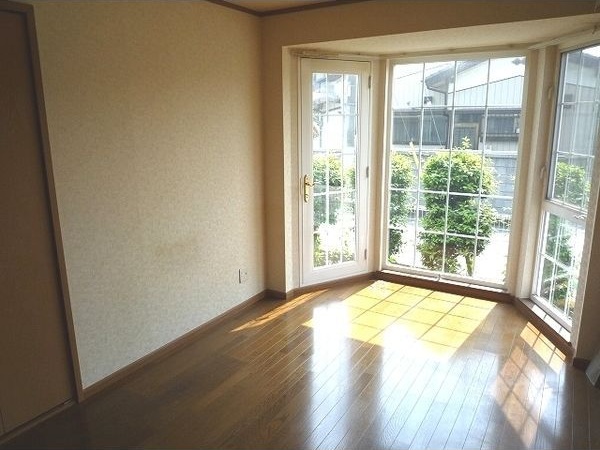 クレストハイム リビング