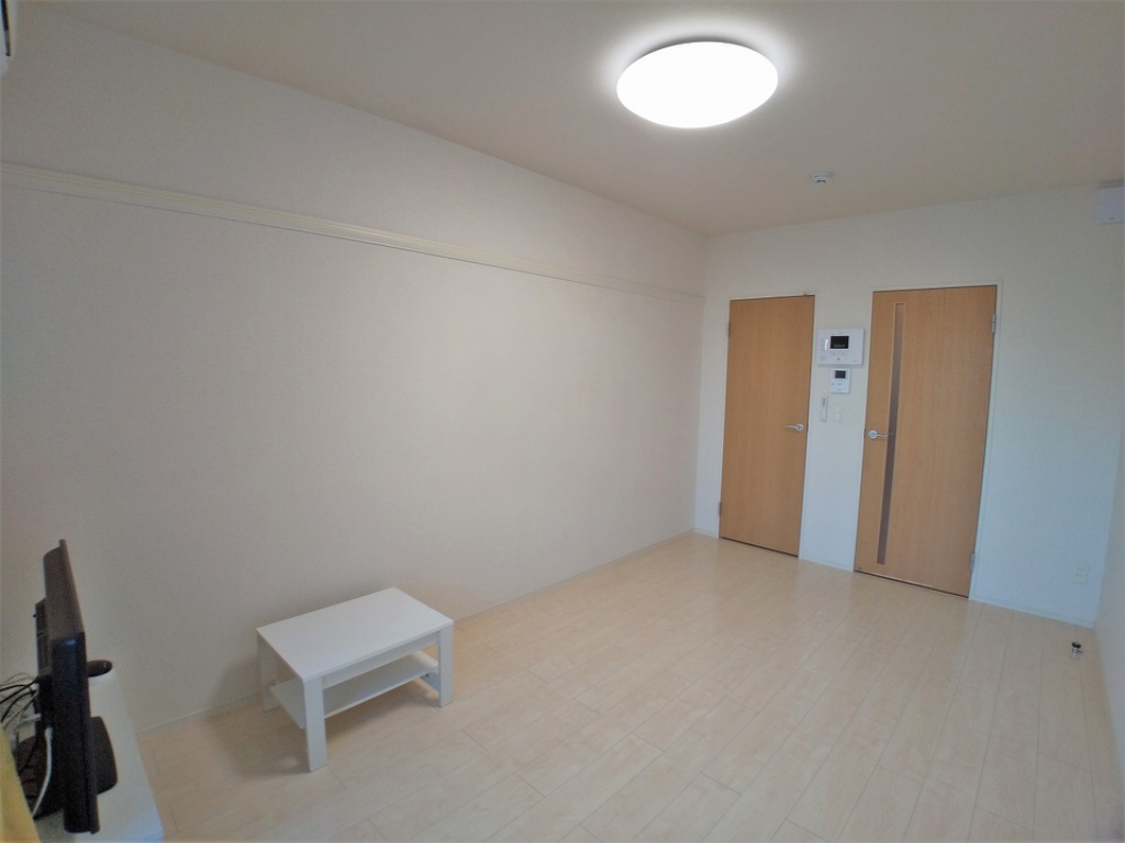 クレイノポスタ リビング