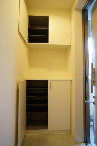 アスティオン 玄関