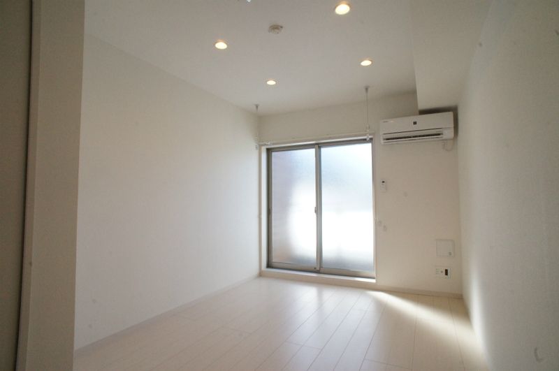 リブリ・フェリス その他4