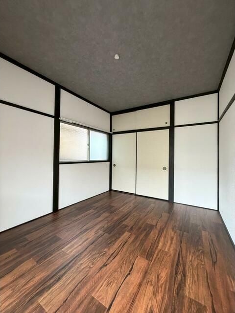 日進町貸家 ベッドルーム