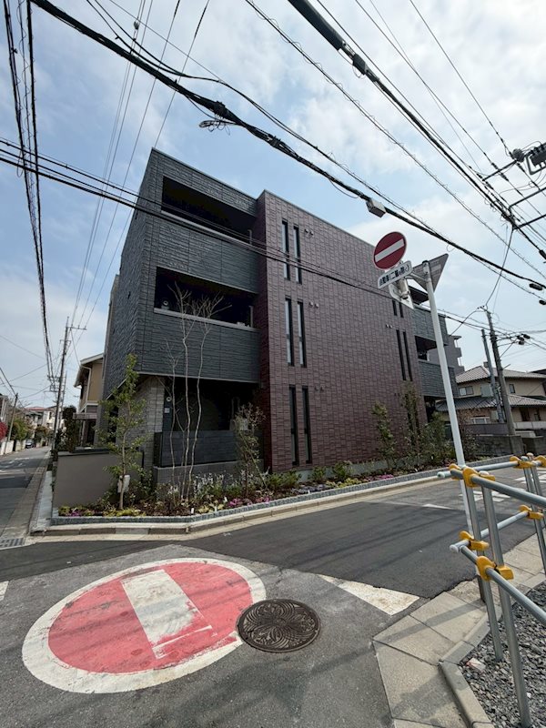 ルクセール　タカバ 201号室 外観